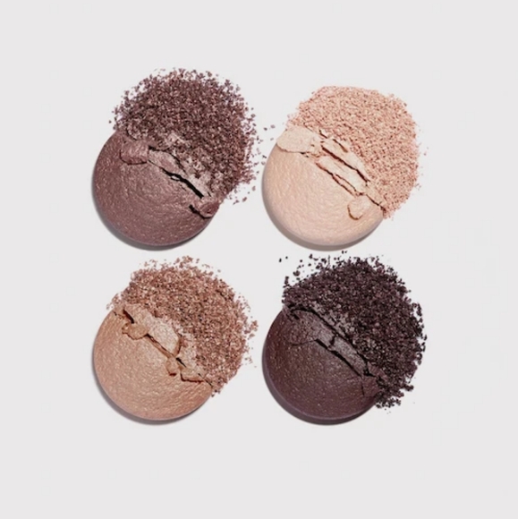 CHANEL LES 4 OMBRES eyeshadow palette - 226 Tissue Rivoli - Picture 2 of 7